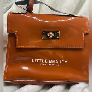 Little beauty (brown)